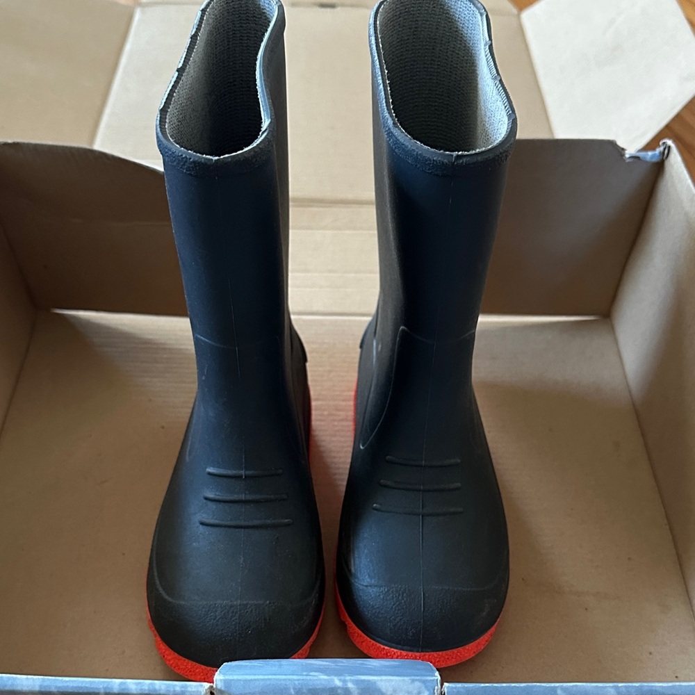 Kids Tundra Rain Boots Size 12